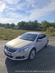 Volkswagen Passat CC  2009