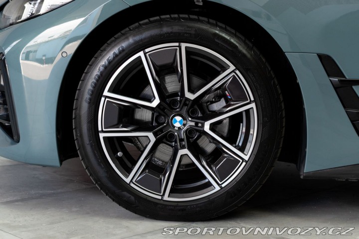 BMW 4 420d xD ///M*ZÁRUKA*TAŽNÉ 2025