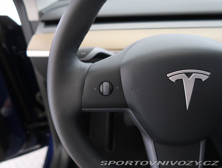 Tesla Model Y Long Range AWD 79kWh 2023