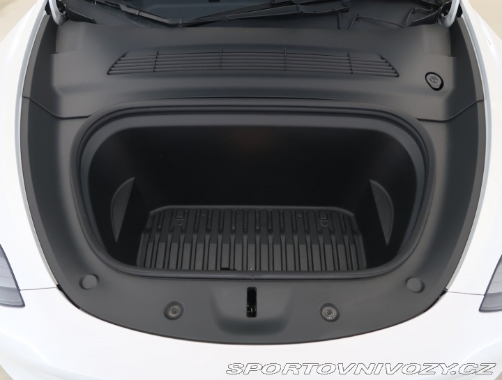 Tesla Model Y Performance 79kWh 2023