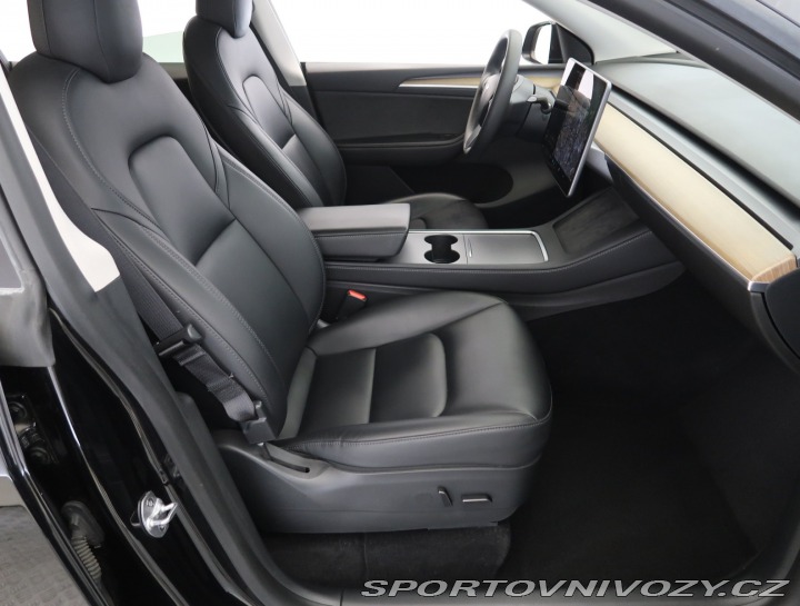 Tesla Model Y Long Range AWD 79kWh 2022