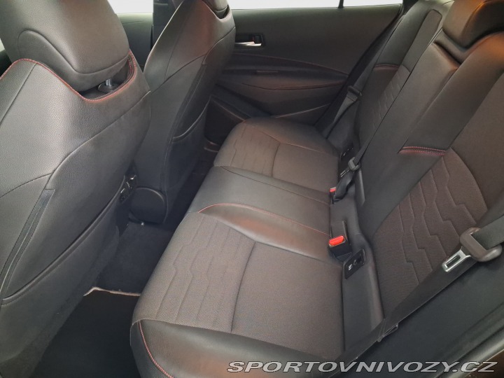 Toyota Corolla Style 2.0 Hybrid 2020