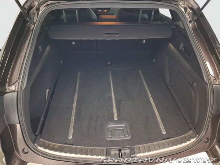 Toyota Corolla Style 2.0 Hybrid 2020
