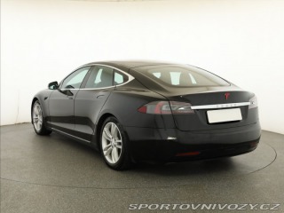 Tesla Model S Standard Range 2019