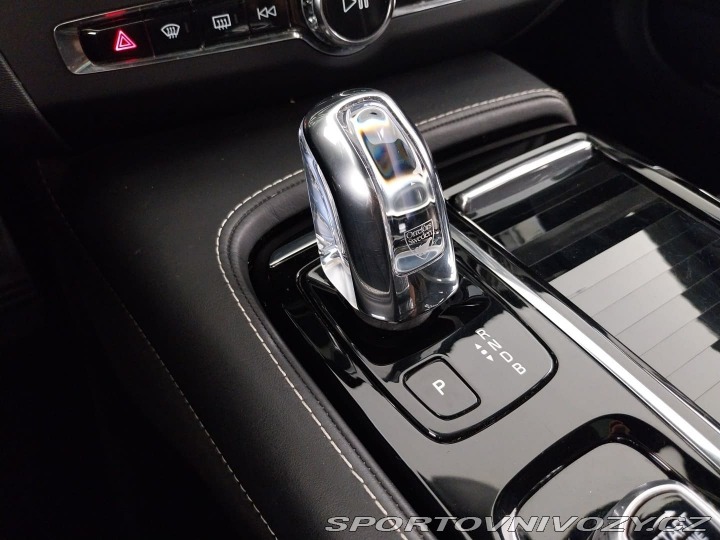 Volvo V90 T8 Twin Engine AWD 2019