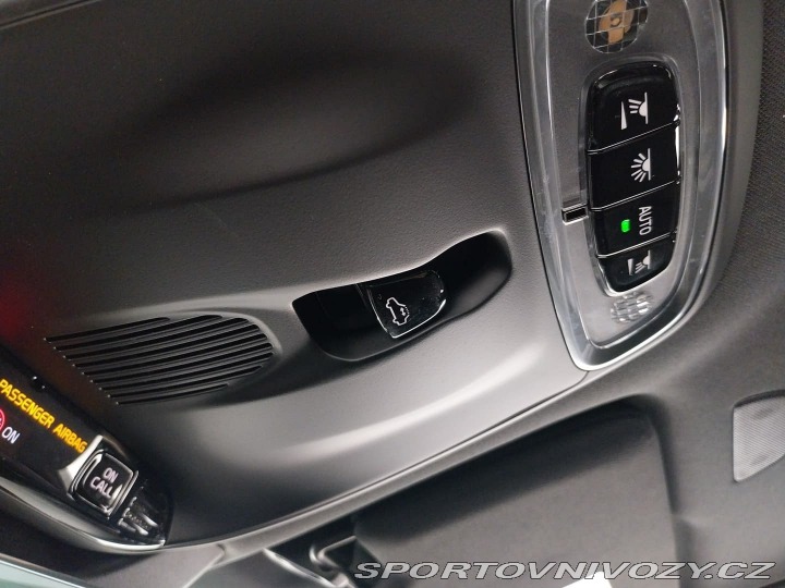 Volvo V90 T8 Twin Engine AWD 2019