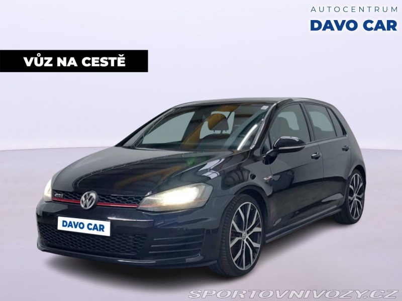 Volkswagen Golf 2,0 TSI GTI Xenon 1.Majit