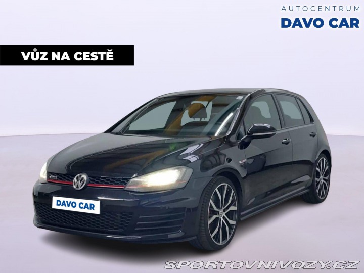 Volkswagen Golf 2,0 TSI GTI Xenon 1.Majit 2014