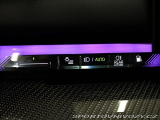 BMW 5 3,0 550e xDrive M-paket B 2025
