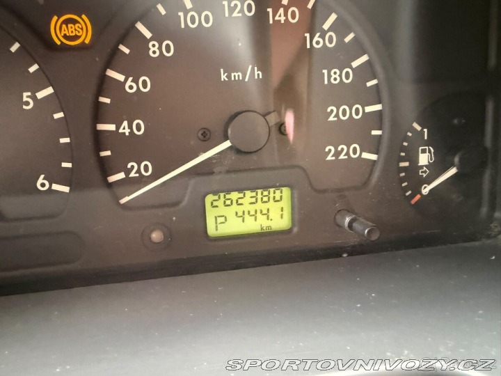 Ostatní značky Ostatní modely Land Rover Discovery 4,0 V8, vyvložkovaný, s 2001
