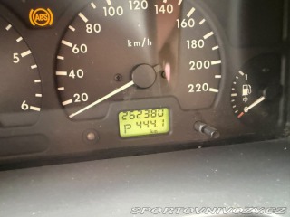 Ostatní značky Ostatní modely Land Rover Discovery 4,0   V8, vyvložkovaný, s 2001