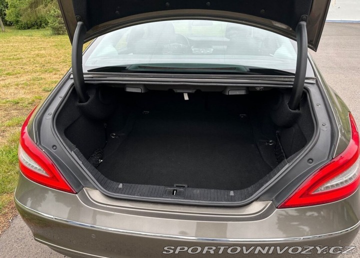 Mercedes-Benz CLS 3,0 350CDI - nebourané 2023