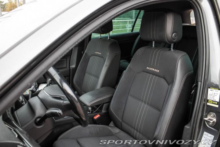 Volkswagen Ostatní modely Passat 2016
