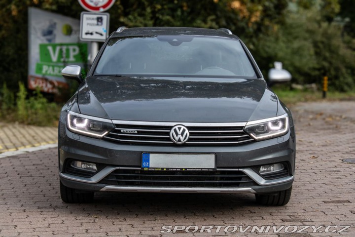 Volkswagen Ostatní modely Passat 2016
