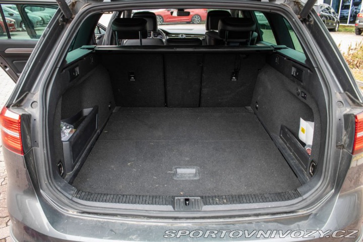 Volkswagen Ostatní modely Passat 2016
