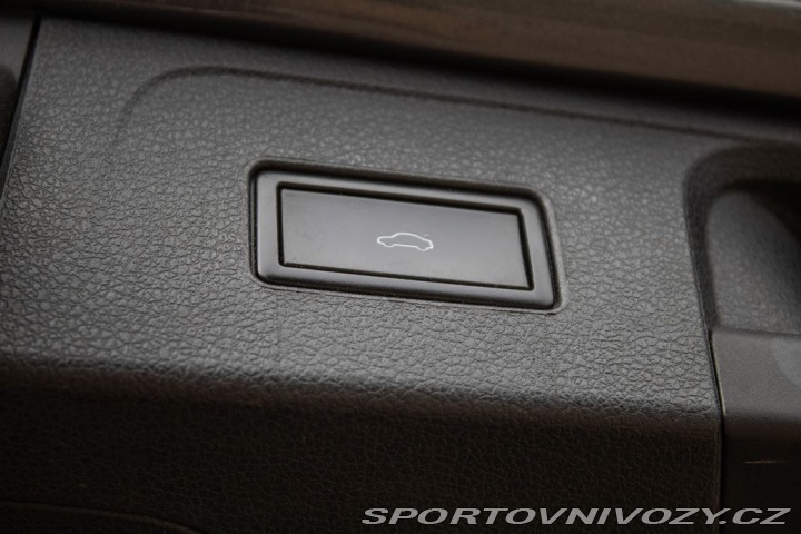 Volkswagen Ostatní modely Passat 2016