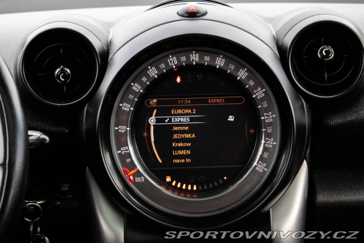 Mini Countryman Cooper D, 82kW (2016) / 2016