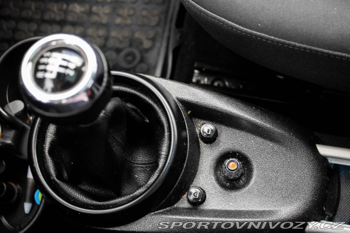 Mini Countryman Cooper D, 82kW (2016) / 2016