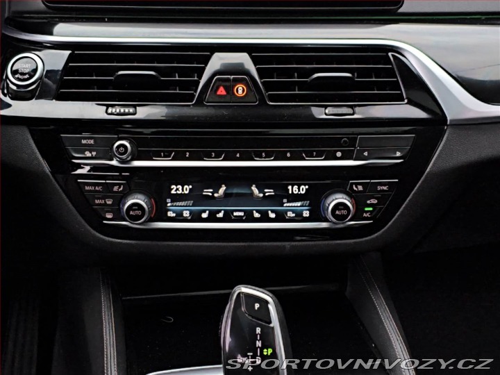 BMW 5 530d xDrive 2023