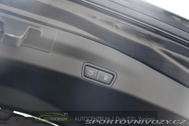 Alfa Romeo Stelvio 2.9V6 Bi-T SPARCO+AKRAPOV 2024