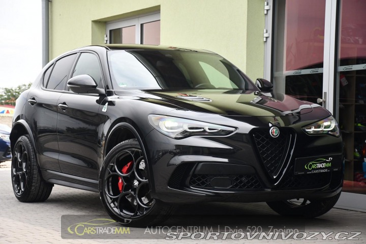 Alfa Romeo Stelvio 2.9V6 Bi-T SPARCO REZERVA 2024