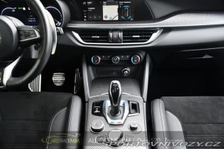 Alfa Romeo Stelvio 2.9V6 Bi-T SPARCO+AKRAPOV 2024