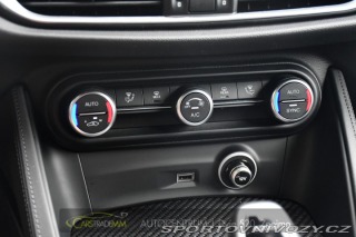 Alfa Romeo Stelvio 2.9V6 Bi-T SPARCO+AKRAPOV 2024