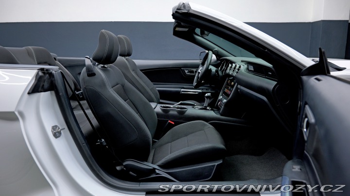 Ford Mustang Cabrio 3.7 224 kw 2015