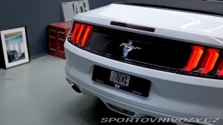 Ford Mustang Cabrio 3.7 224 kw 2015