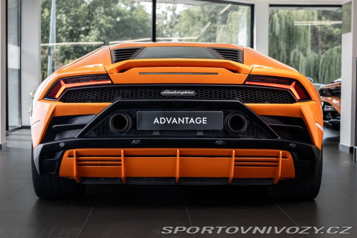 Lamborghini Huracán EVO coupé /LIFT/Sensonum/ 2022