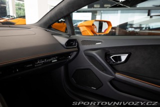 Lamborghini Huracán EVO coupé /LIFT/Sensonum/ 2022