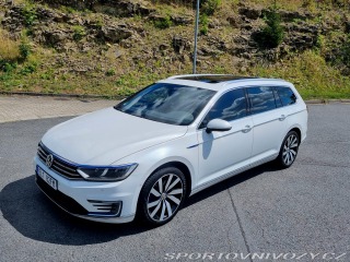 Volkswagen  Passat GTE