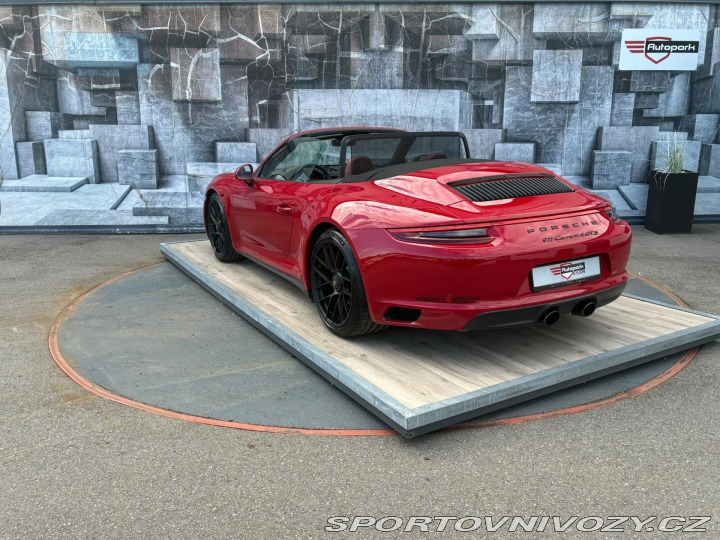 Porsche 911 CARRERA 4 GTS, 3.0, 331KW 2018