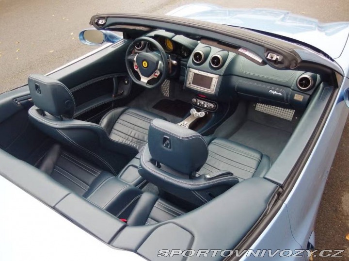 Ferrari California V8 2010