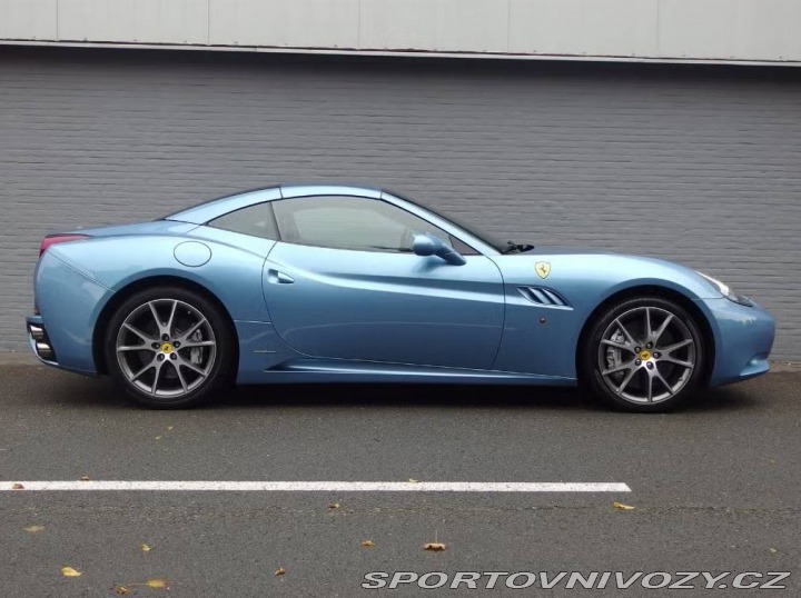 Ferrari California V8 2010