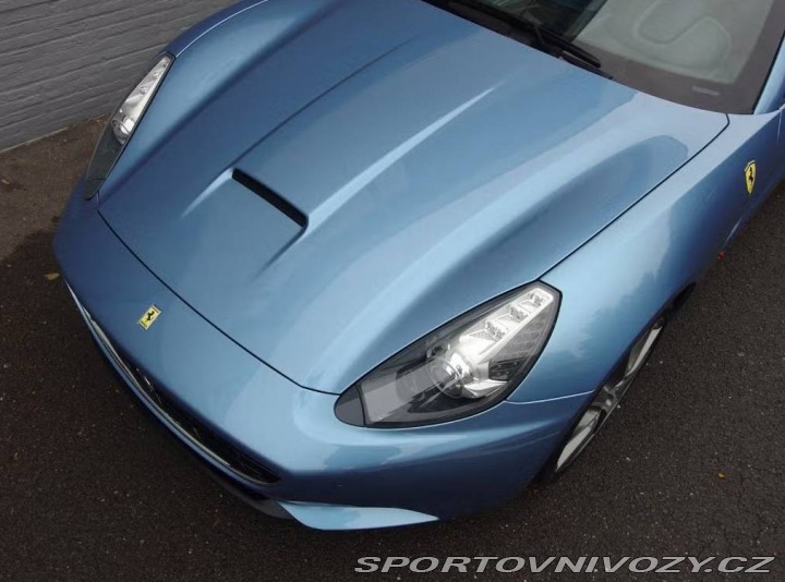 Ferrari California V8 2010