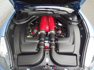 Ferrari California V8 2010