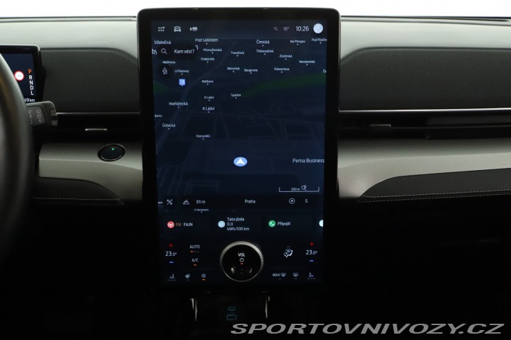 Ford Mustang Mach-E Standard Range RW 2021