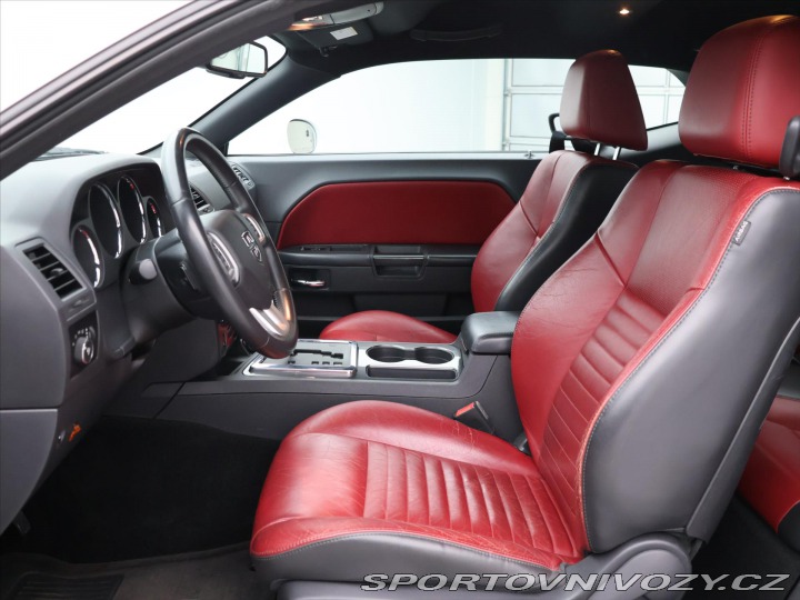 Dodge Challenger 3,6 L SXT 227kW Pentastar 2012
