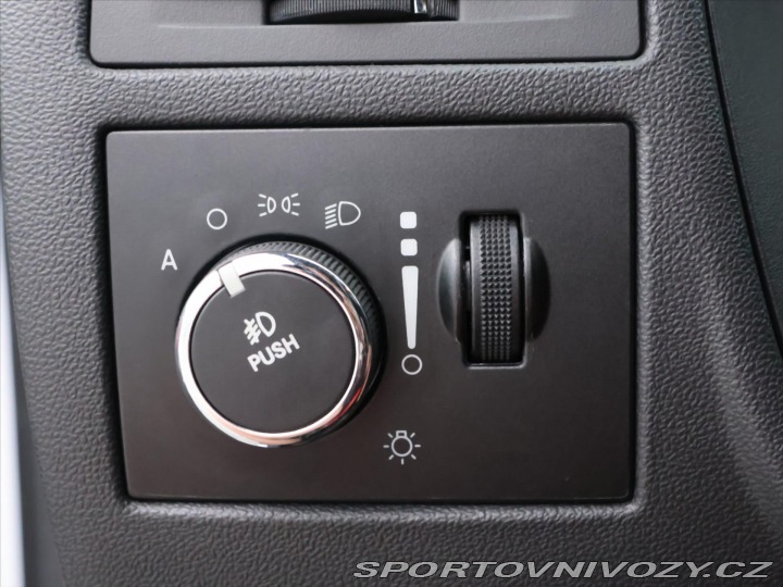 Dodge Challenger 3,6 L SXT 227kW Pentastar 2012