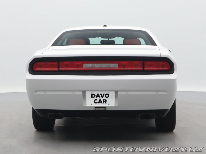 Dodge Challenger 3,6 L SXT 227kW Pentastar 2012