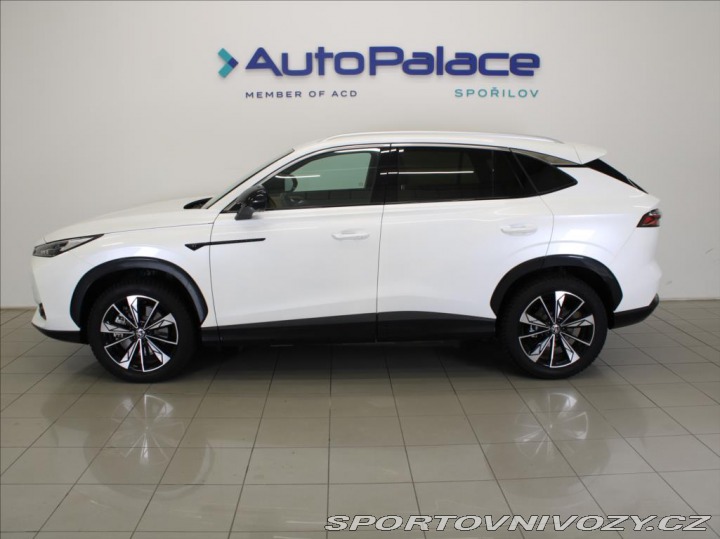 MG Ostatní modely HS 1,5 Hybrid+ Exclusive 14t 2025