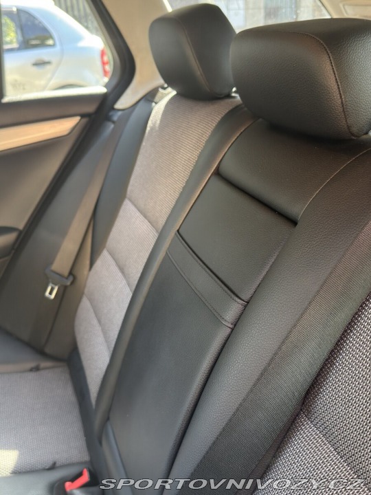 Mercedes-Benz C 2,1 W204 2011