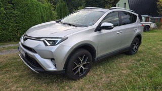 Toyota  RAV4 2,0   D-4D 105 kW, 2WD, r