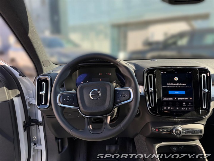 Volvo Ostatní modely XC40 2,0 XC40 B3 Core 8273 2026