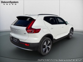 Volvo Ostatní modely XC40 2,0 XC40 B3 Core 8273 2026