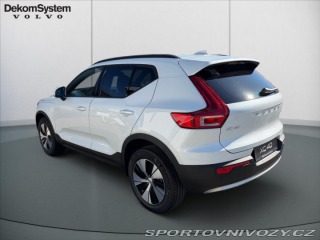 Volvo Ostatní modely XC40 2,0 XC40 B3 Core 8273 2026