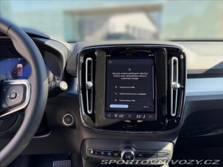Volvo Ostatní modely XC40 2,0 XC40 B3 Core 8453 2026