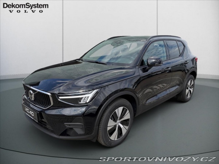 Volvo Ostatní modely XC40 2,0 XC40 B3 Core 8378 2026