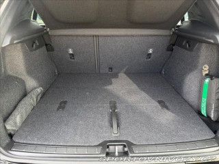 Volvo Ostatní modely XC40 2,0 XC40 B3 Core 8378 2026